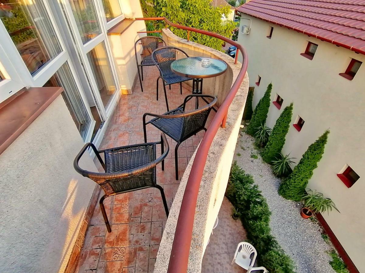 Hajdúszoboszló Villa Aida Apartman מראה חיצוני תמונה