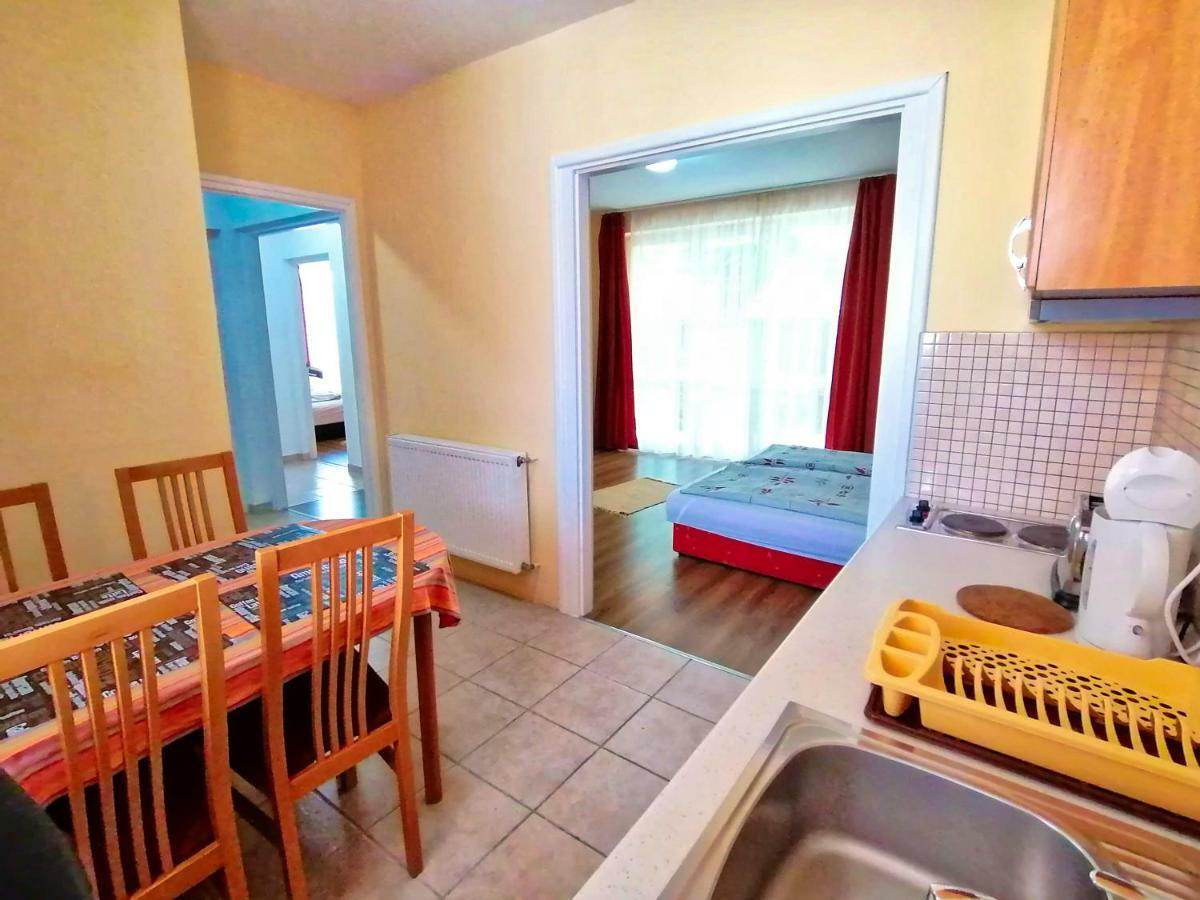 Hajdúszoboszló Villa Aida Apartman מראה חיצוני תמונה