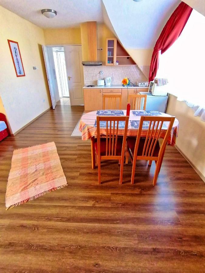 Hajdúszoboszló Villa Aida Apartman מראה חיצוני תמונה