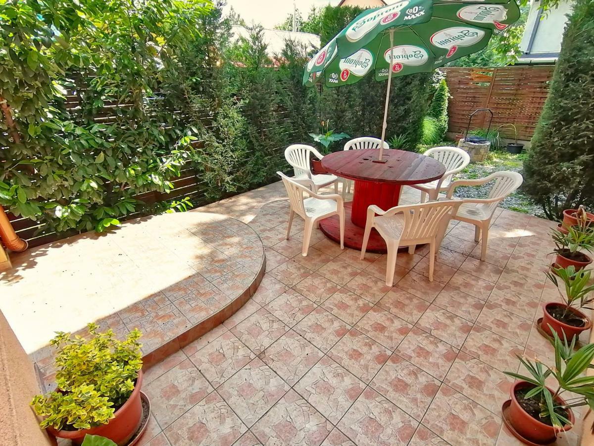 Hajdúszoboszló Villa Aida Apartman מראה חיצוני תמונה